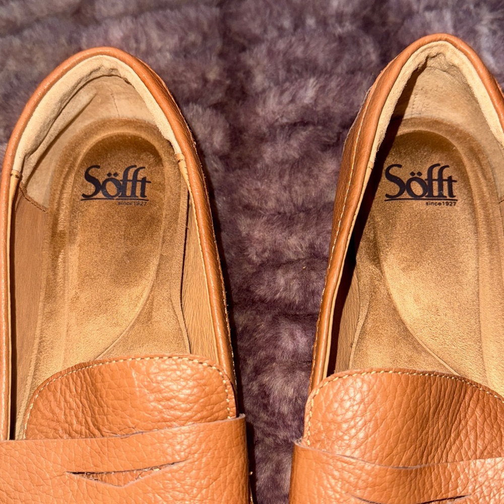 Women’s Sofft brown soft pebbled leather slip on Moccasins, loafers shoes,sz 9.5 - Picture 3 of 14